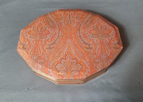 Vintage biscuit tin - biscuit,