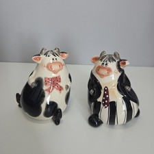 Vintage Ceramic Cows Salt &