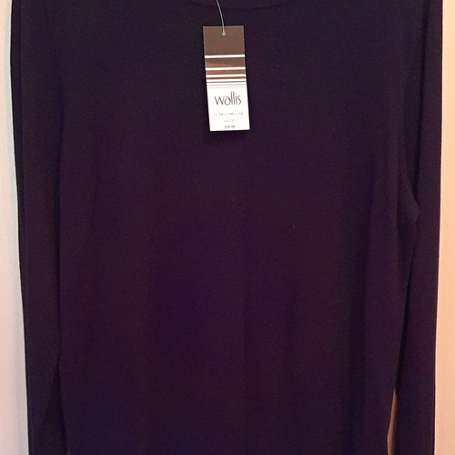 Wallis navy knit - wallis, round