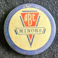 ABC Minors Saturday Cinema Club badge 1950s ( bx 10)