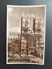 Postcard: Westminster Abbey Exterior w/ Old Routemaster Double Decker Bus