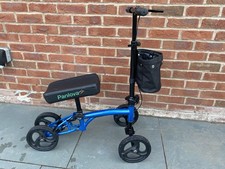 Panlova Adjustable Knee Scooter / Walker with Bag 