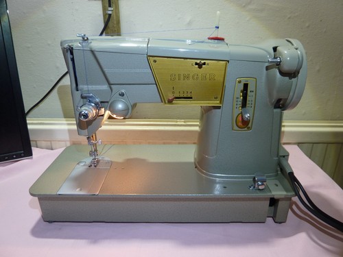 Heavy duty sewing machine - heavy,