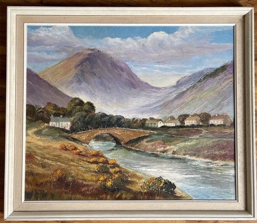Vintage lake district - district, oil