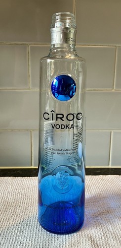 Empty ciroc vodka blue - 1, 'blue'