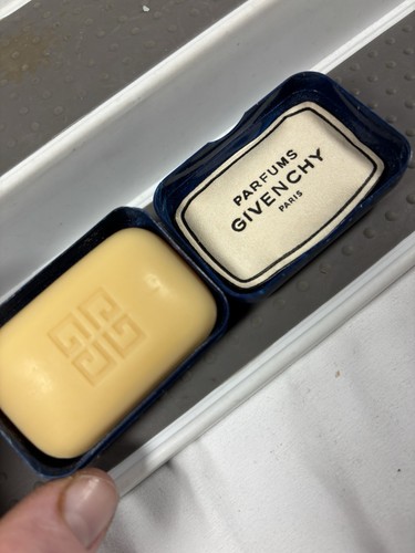 Eau givenchy soap gm - eau,