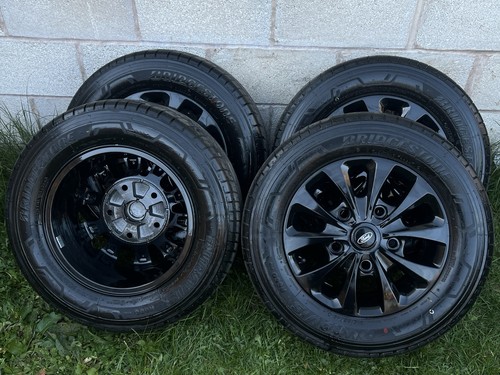 Black oem ford transit - ford,