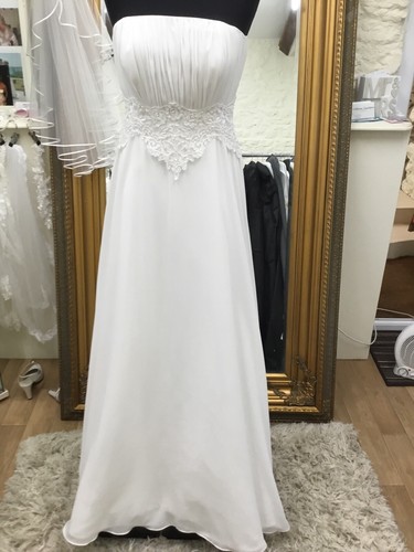 Wedding dress size ivory - dress, 10