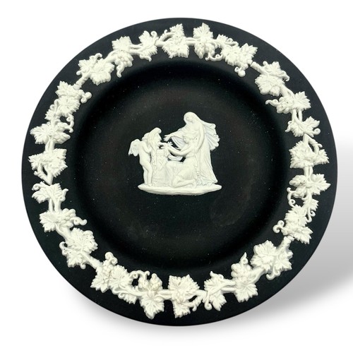 Vrg wedgewood jasperware black - vrg,