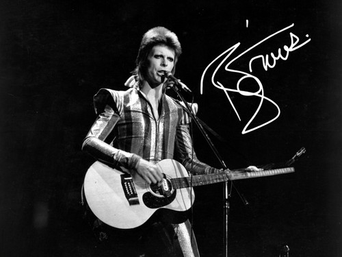 David bowie signed autograph - bowie,