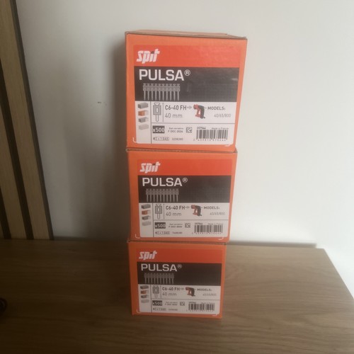 Spit pulsa nails with - spit,