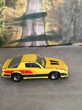 MATCHBOX YELLOW CHEVROLET CAMARO IROC- Z28 - 1985 MACAU