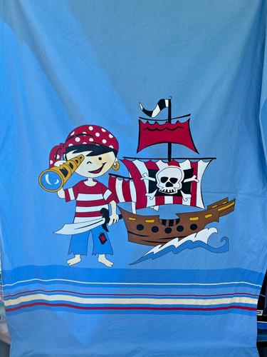 Blue single bed pirate - single,