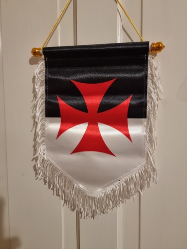 Knights templar cross pennant - cross,