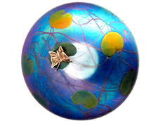 Signed  JOHN DITCHFIELD  ART GLASS SCULPTURE PAPERWEIGHT 12cm dia