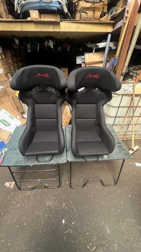 Universal bucket seats with - bucket,