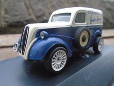 Ford Lend a Hand Fordson van, 1:43 diecast model van in display case