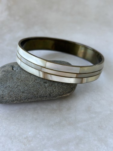 Vintage mother pearl brass - of,