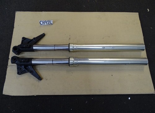 Triumph tiger 800 - 800, front