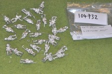 28mm ECW / castings - 28 figs - (104732)