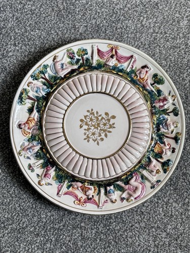Capodimonte decorative - capodimonte,
