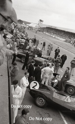 Stirling moss mike hawthorn - stirling,