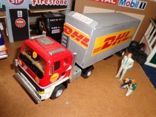 Scalextric truck and shorter trailer good engine,