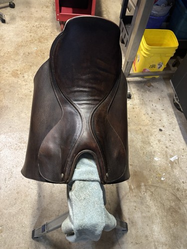 Barnsby saddle 1950s - barnsby, english