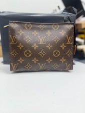 Louis Vuitton Monogram Cosmetic PM Toiletry 19 Pouch | AUTHENTIC ✅