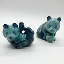 2x Beswick Blue Colourway