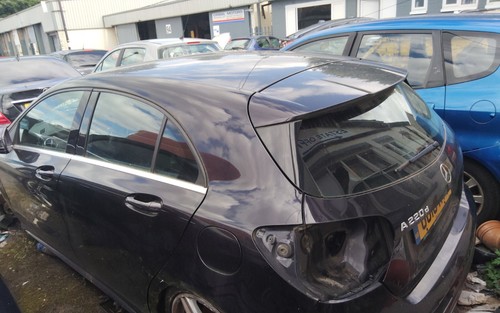 Mercedes a200 breaking - mercedes,