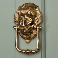 The Downing Street Lion