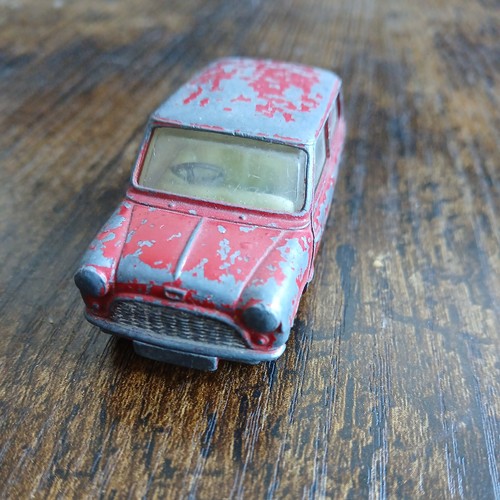 Corgi toys austin seven mini - austin,