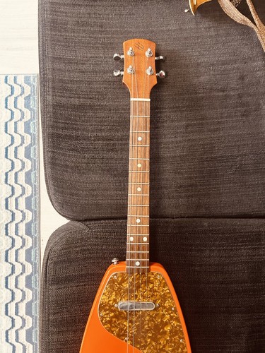 Higuitarsuk raindrop scale - higuitarsuk, 20"