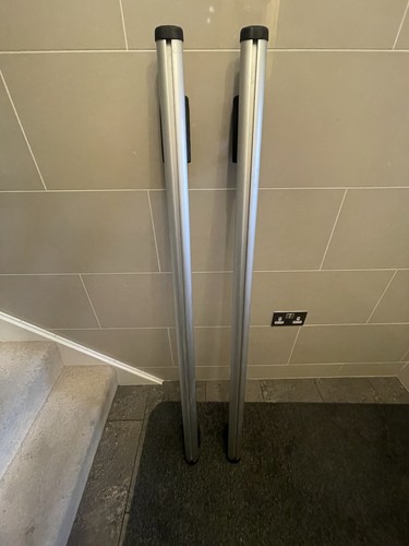 Thule roof bars with footings - bars,