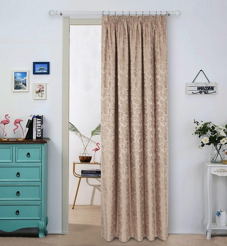 Lined pencil pleat door - lined,