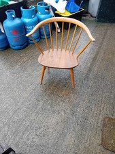 FINE RETRO ERCOL COWHORN