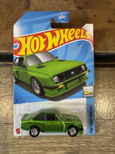 Hot wheels ford escort rs2000 - hot,
