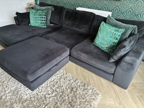 Black faux suede corner - faux,