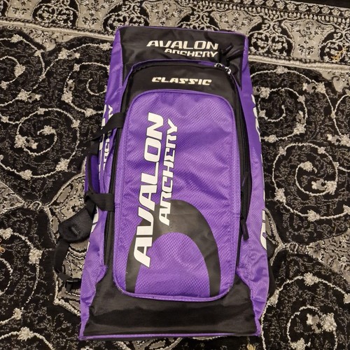 Avalon right handed recurve