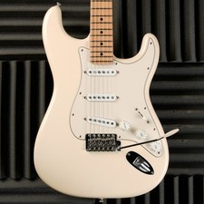 Fender American Special Stratocaster with Maple Fretboard 2017 - Olympic White