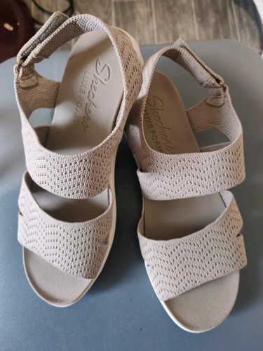 Skechers luxe foam wedge - skechers,