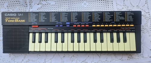 Casio keyboard 32 - casio,