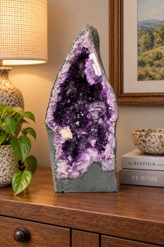 Amethyst crystal geode 1150 - amethyst,