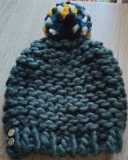 Fat Face Fabulous Bottle Green Coloured Knitted Faux Fur Bobble Hat One Size BN