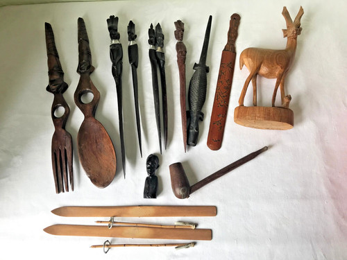 Vintage collection carved - carved, wood