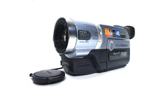 SONY CCD-TRV140E Digital 8