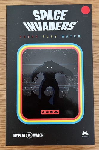 Space invaders play watch - space,