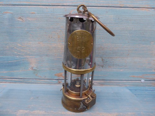 Miners protector lamp - lamp, &