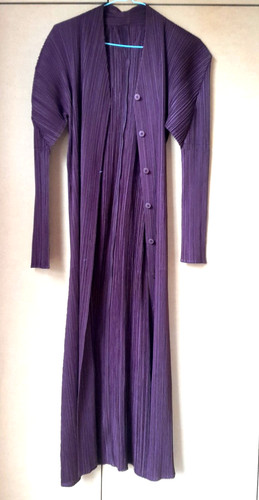 Stunning issey miyake pleats - stunning,